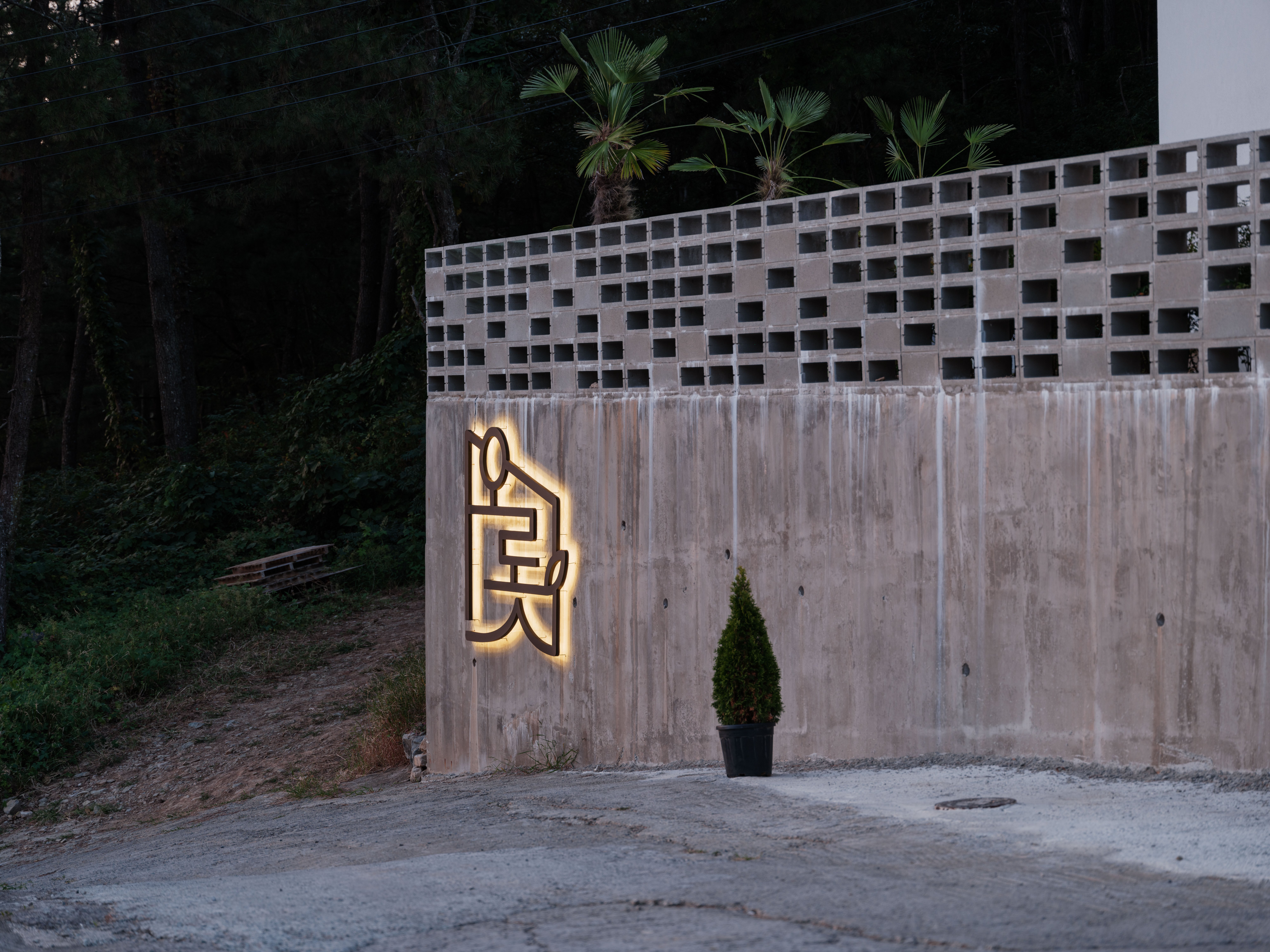더오롯 야경